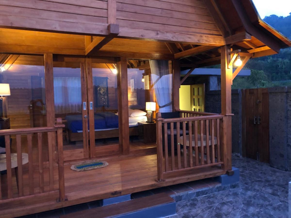 Buyan Lodge Lake View Villa Bedugul  Exterior photo